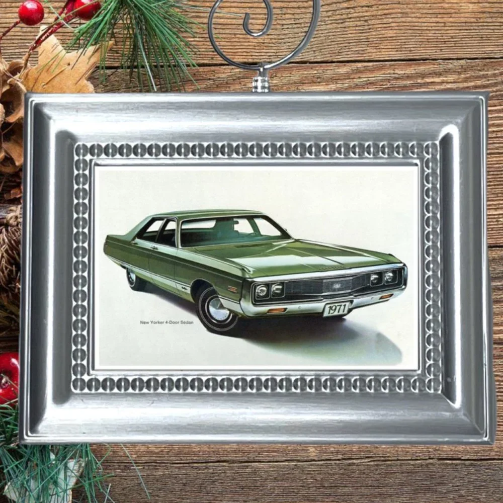1971 Chrysler New Yorker‎ 4-Door Sedan Retro Christmas Tree Ornament